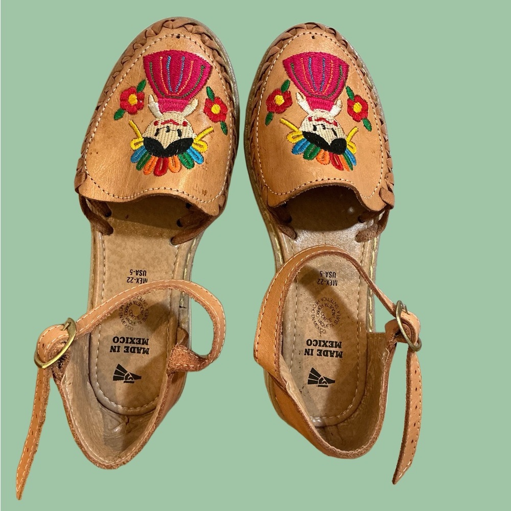 Embroidered Traditional Huaraches